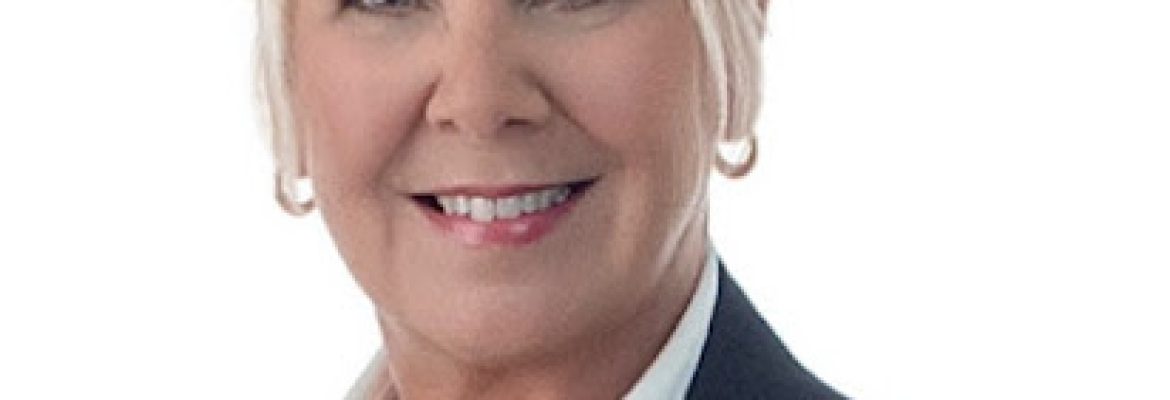 Debra Burns, Real Estate Agent