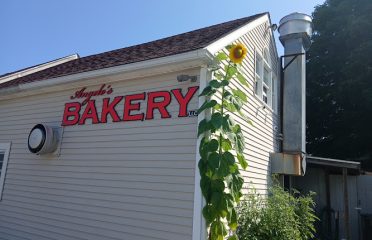 Angelo’s Bakery
