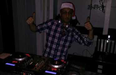 DEEJAY DAVE
