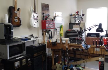 Norm’s Guitar Shop