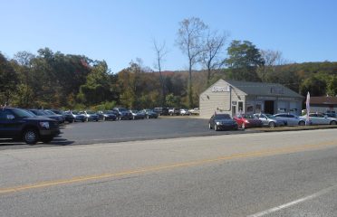 Yantic Auto Center
