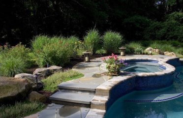 Burnett’s Landscaping