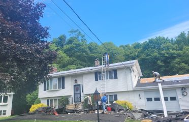 JS and R Roofing Company | Roofer | Siding | Gutters Contractor