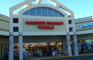 Tri-City Plaza Shopping Center