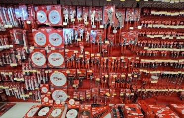 Higganum Hardware