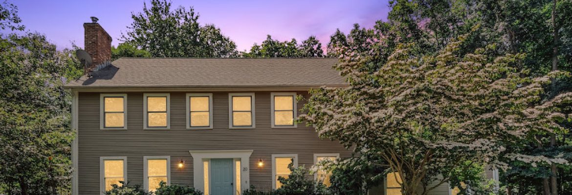 Coldwell Banker Realty – Essex Office