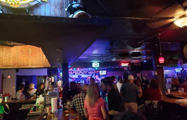 Charlee Bravos Bar & Grill