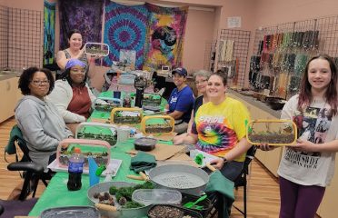 Positive Vibes Plant Lounge LLC