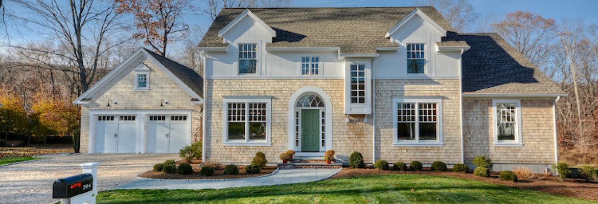 Uccello Fine Homes, LLC