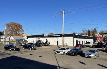Maaco Auto Body Shop & Painting
