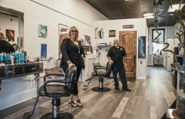 Suzanne’s Hair Salon & Mark’s Salt Cave