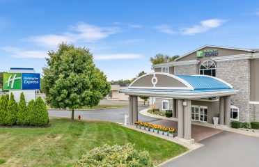 Holiday Inn Express Hartford – Newington by IHG