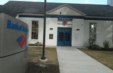 Bank of America (with Drive-thru ATM)