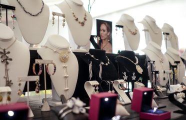 Joli Lily Jewelry