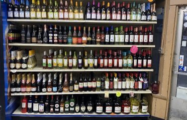 Caesar’s Liquor Store
