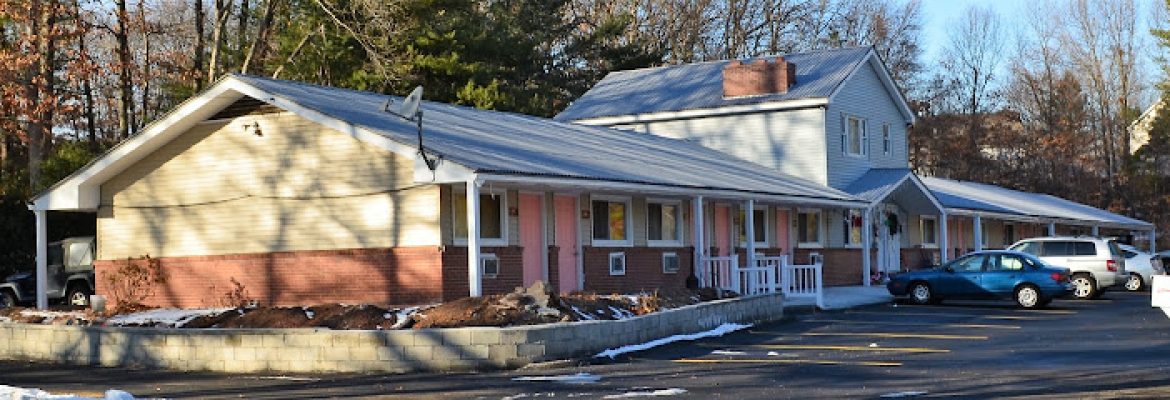 Southington Motor Lodge