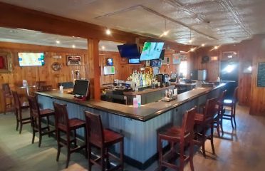 Oak Street Pub & Restaurant