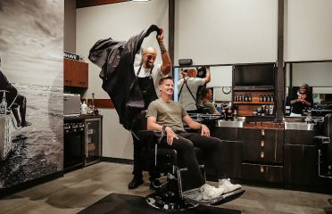 Hammer & Nails Grooming Shop for Guys – Westport