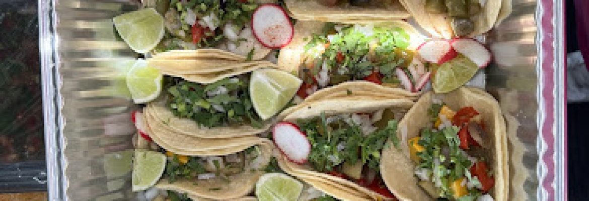 Taqueria Los jefes food truck