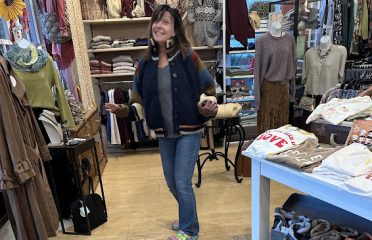 Ella, where She shops