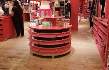 Victoria’s Secret & PINK
