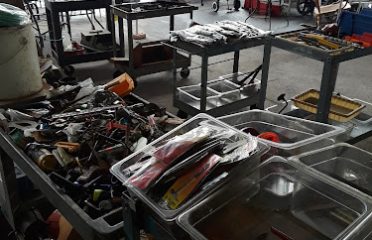 Dave’s Emporium Flea Market and more