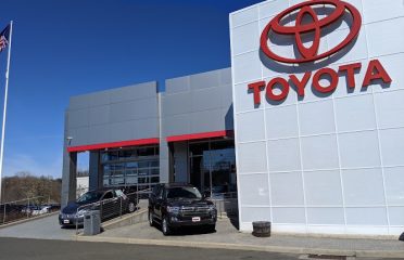 Colonial Toyota in Milford