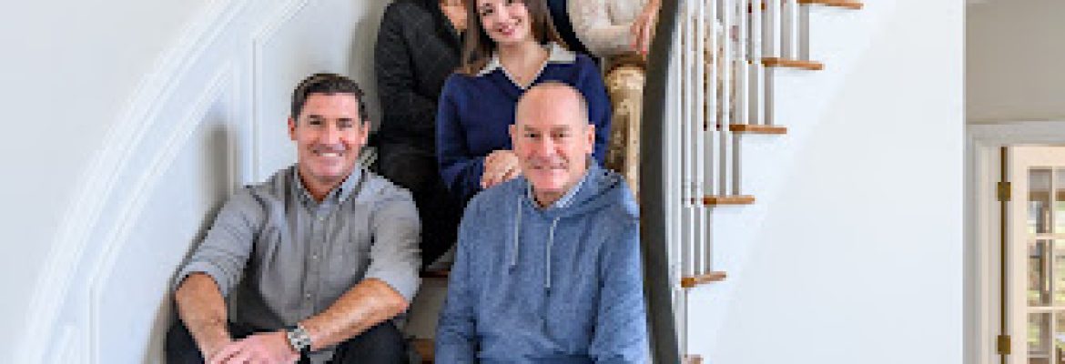 Connie Widmann & Team | William Raveis Real Estate -Helping Newtown & Fairfield County move with confidence