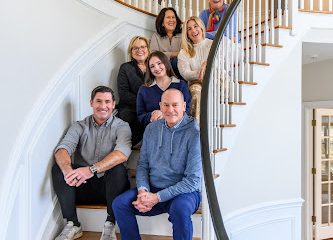 Connie Widmann & Team | William Raveis Real Estate -Helping Newtown & Fairfield County move with confidence