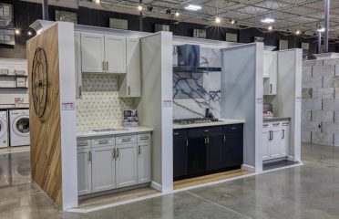 Floor & Decor