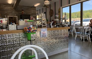 The Country Creamery Ice Cream Parlor