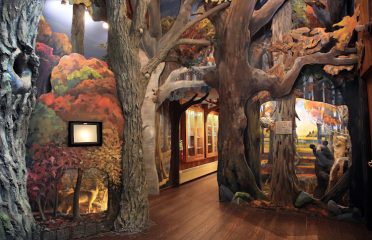 Roaring Brook Nature Center