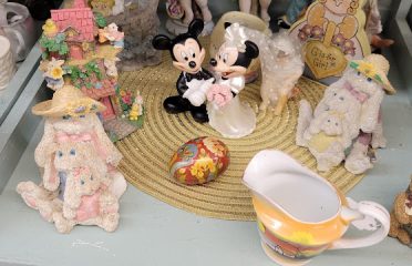 Thrift & Gift Shop