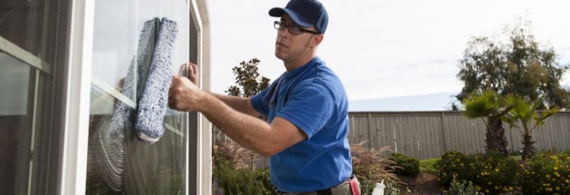 Connecticut Exterior Cleaning – Power Washing & Roof Cleaning