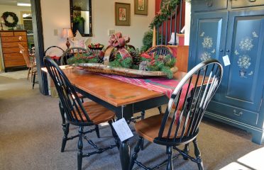 Hitchcock Chair Co