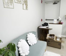 Majestic Beauty Bar and Spa LLC