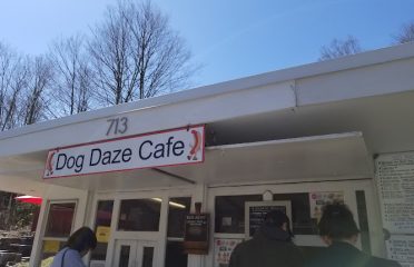 Dog Daze Cafe