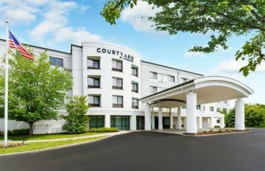 Courtyard by Marriott Hartford Farmington