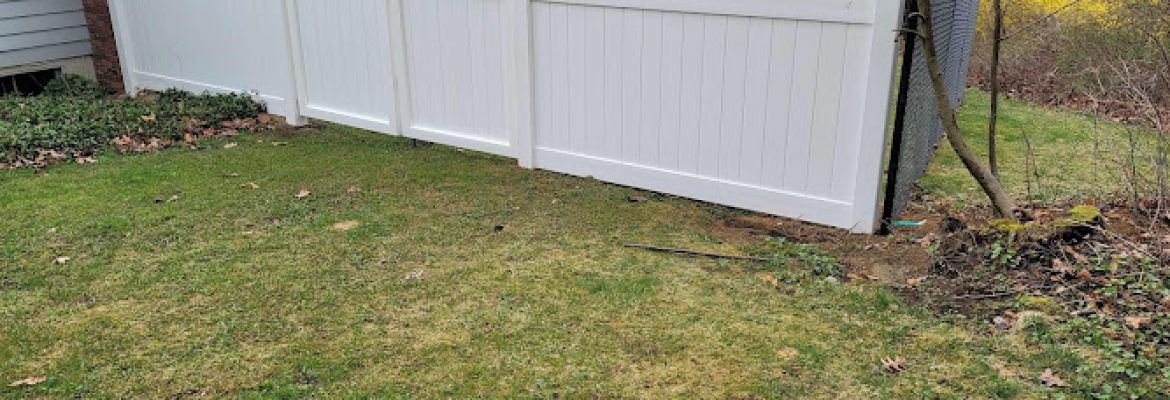 PICKETT FENCING LLC