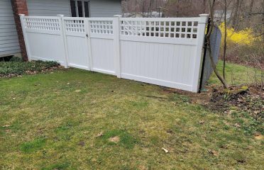 PICKETT FENCING LLC