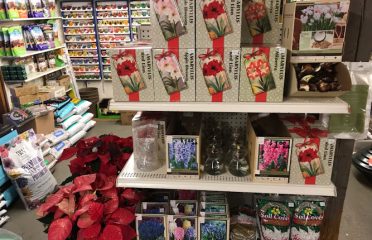 Bidwell’s Yard, Garden & Pet