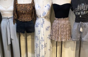 Polished Boutique- Women’s Clothing and Accessories