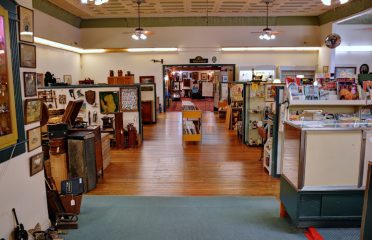 Antiques Marketplace at Bugbee’s on Main