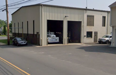 Tracy’s Garage Inc.