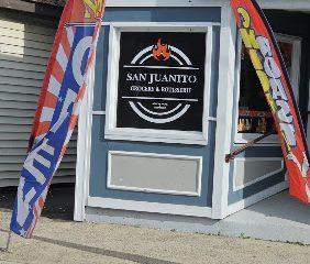 Los Juanitos Mexican store