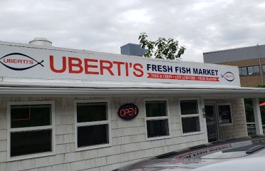 Uberti’s Fresh Fish Market