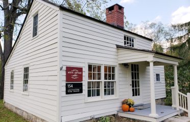 White Cottage Salon