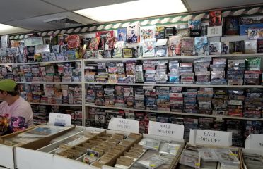 Simsbury Cards & Comics