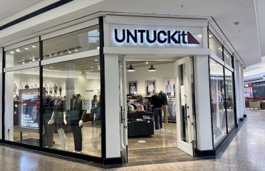 UNTUCKit