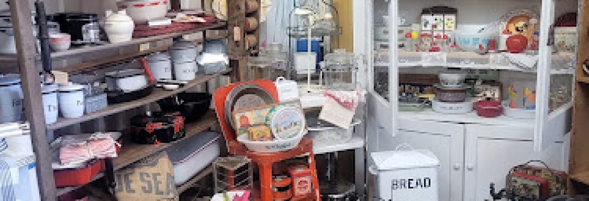 Ro And Bette’s Attic